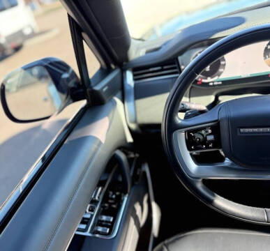 2024 Land Rover Range Rover P400 SE LWB