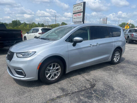 2023 Chrysler Pacifica for sale at Premier Auto Sales Inc. in Big Rapids MI