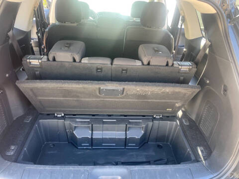 2017 Nissan Pathfinder S