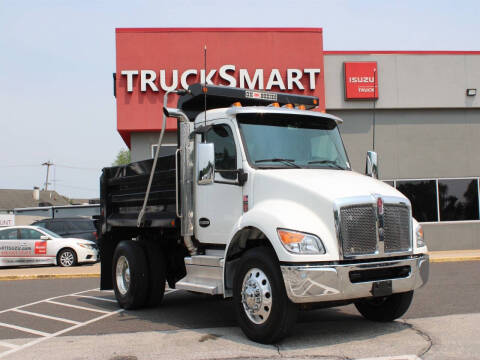 2025 Kenworth T280