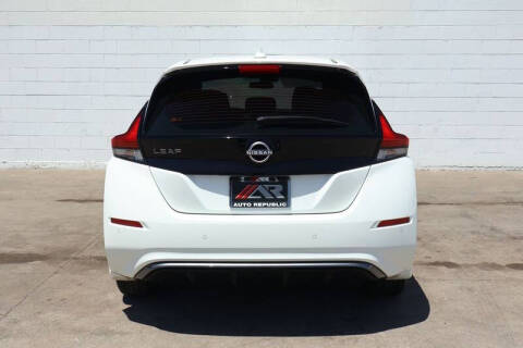 2023 Nissan LEAF S