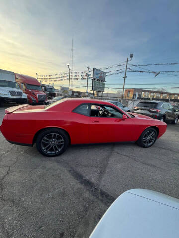2019 Dodge Challenger SXT