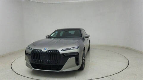 2023 BMW 7 Series 740i