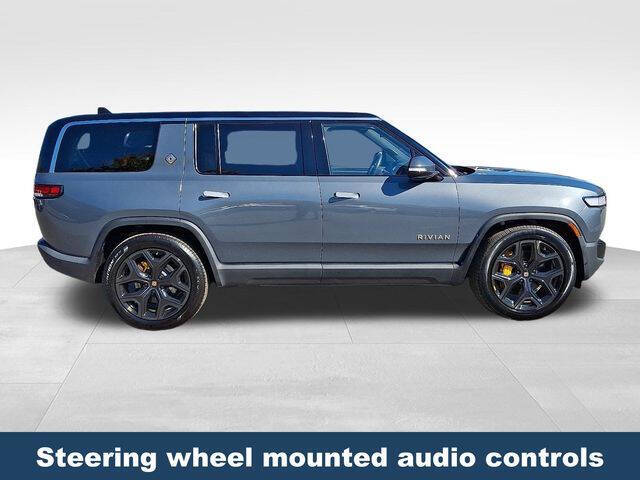 2023 Rivian R1S Adventure