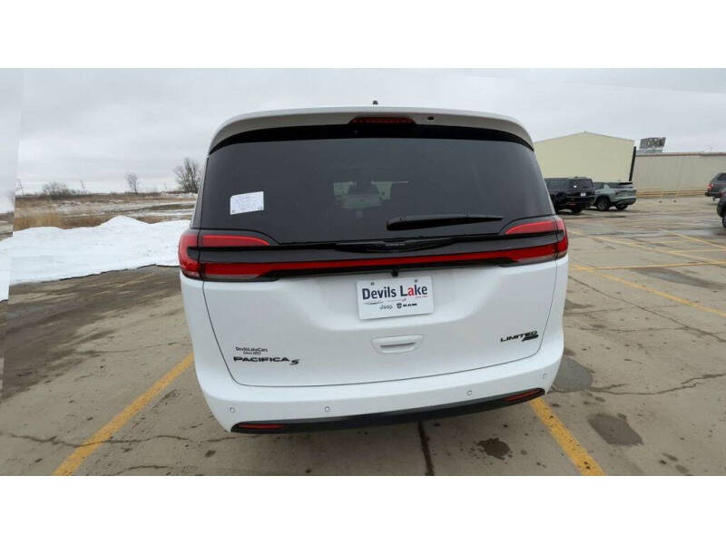 2026 Chrysler Pacifica Limited