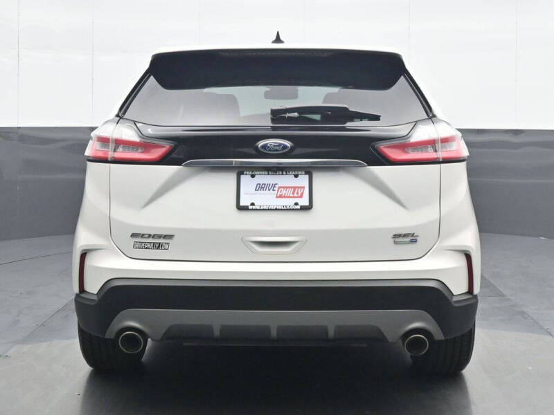 2020 Ford Edge SEL