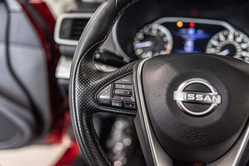 2023 Nissan Maxima