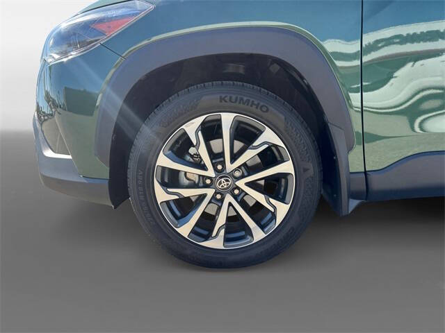 2023 Toyota Corolla Cross XLE