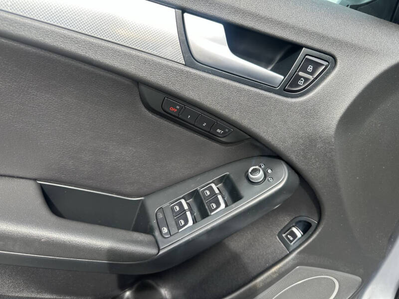 2015 Audi A4 2.0T quattro Premium Plus