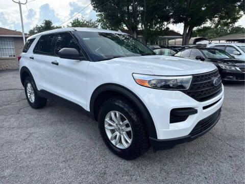 2020 Ford Explorer