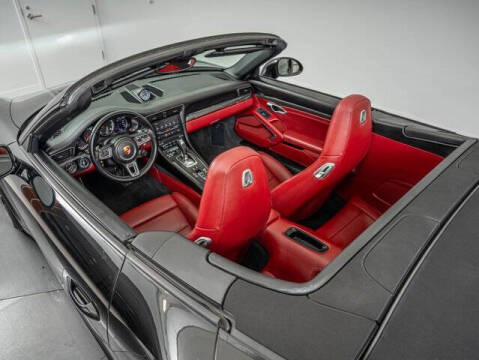 2017 Porsche 911 Turbo