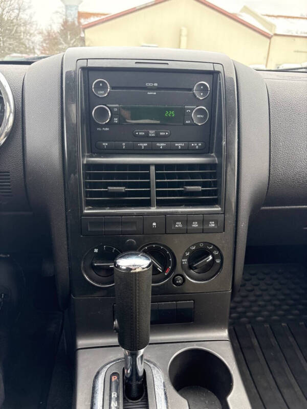 2008 Ford Explorer XLT