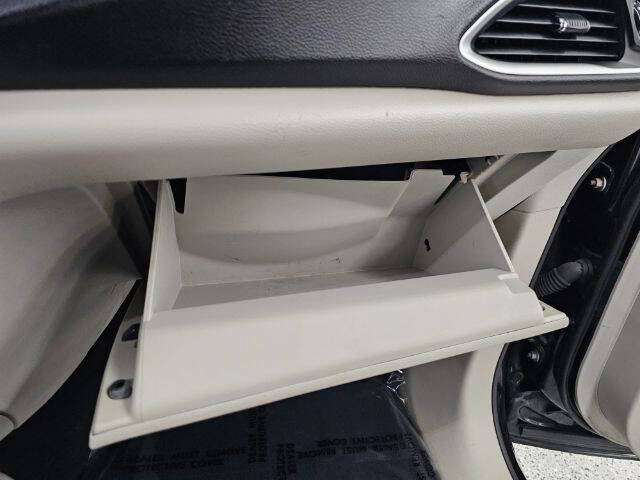 2017 Chrysler Pacifica Touring