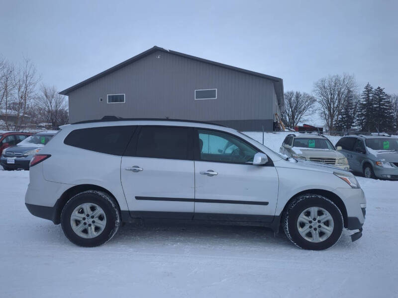 2017 Chevrolet Traverse LS