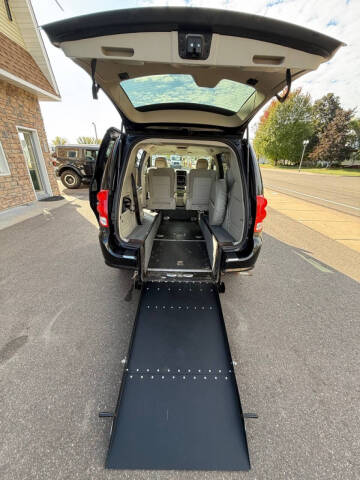 2013 Dodge Grand Caravan American Value Package