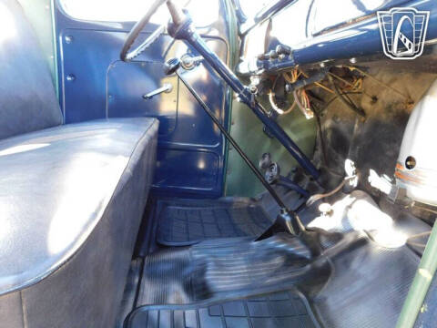 1946 Ford F-100