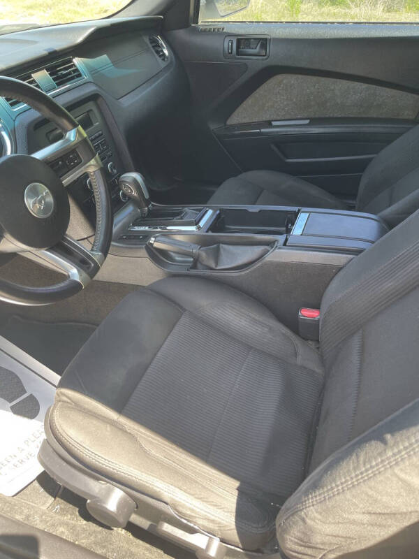 2013 Ford Mustang V6 Premium