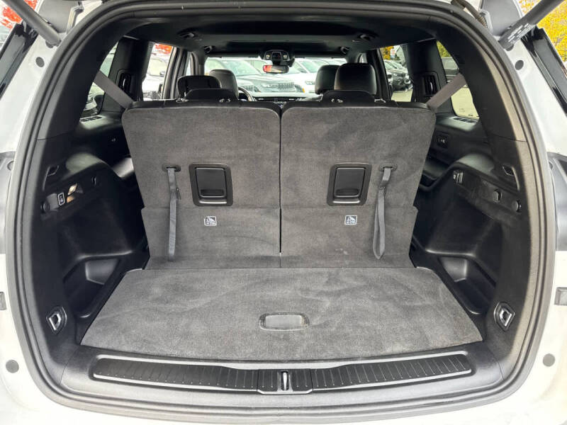 2022 Jeep Grand Cherokee L Altitude