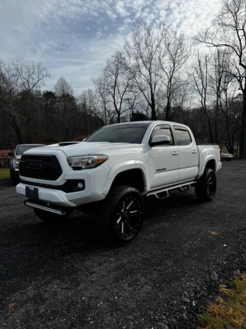 2016 Toyota Tacoma for sale at Backroad Motors, Inc. in Lenoir, NC