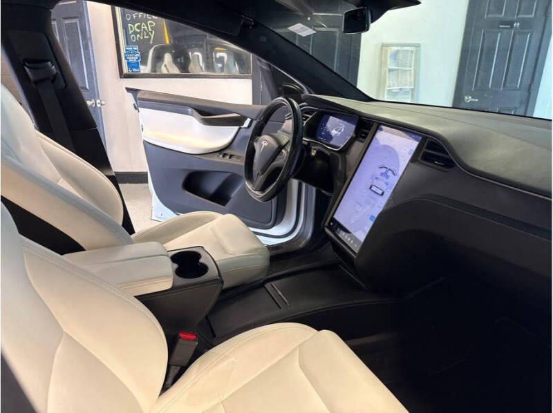 2020 Tesla Model X Performance