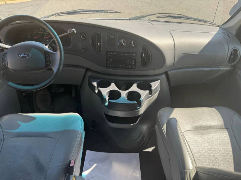 2007 Ford E-Series E-150