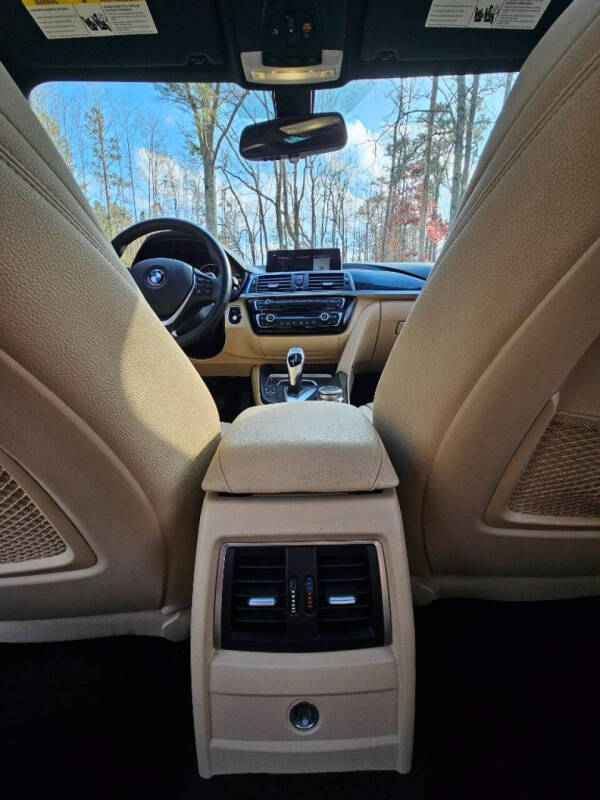 2018 BMW 3 Series 330i xDrive