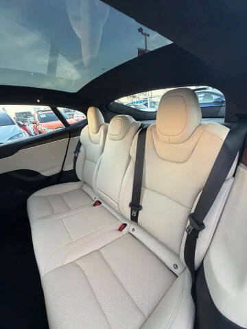 2025 Tesla Model S