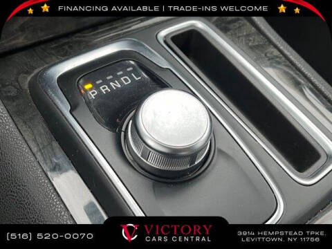 2023 Chrysler 300 Touring L