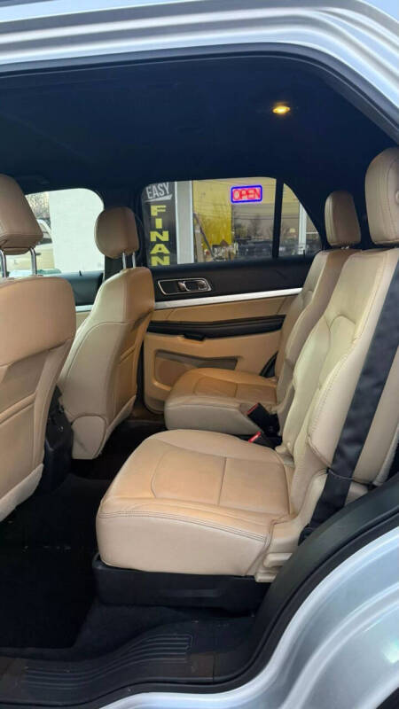 2017 Ford Explorer XLT