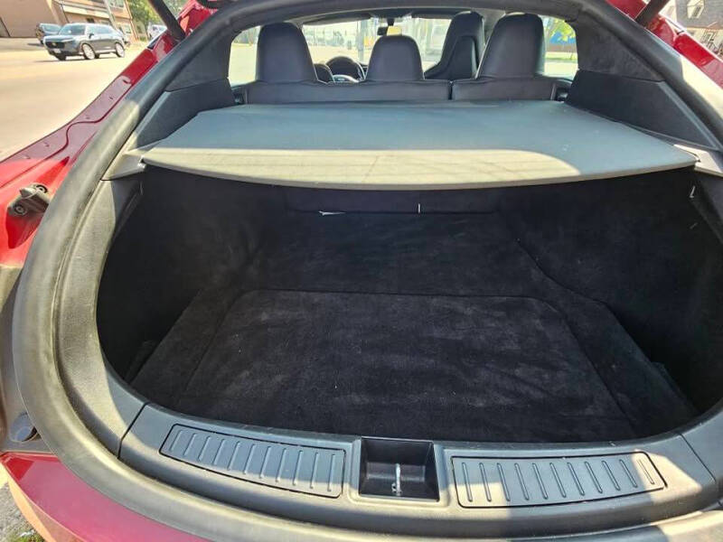 2016 Tesla Model S 75D