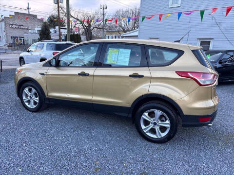 2014 Ford Escape S