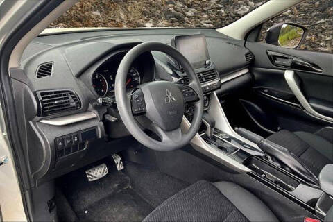 2022 Mitsubishi Eclipse Cross LE
