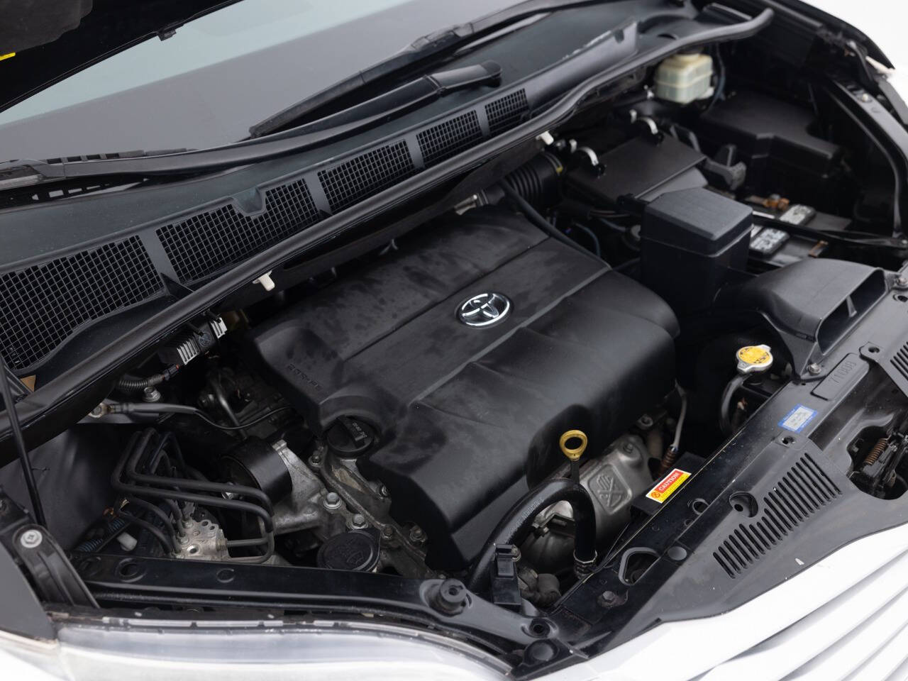 Used Car 2014 Toyota Sienna  Limited 7 Passenger 4dr Mini Van For Sale Under $15,000 In Coal City, Illinois