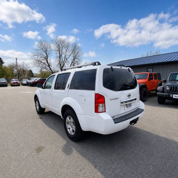 2012 Nissan Pathfinder S
