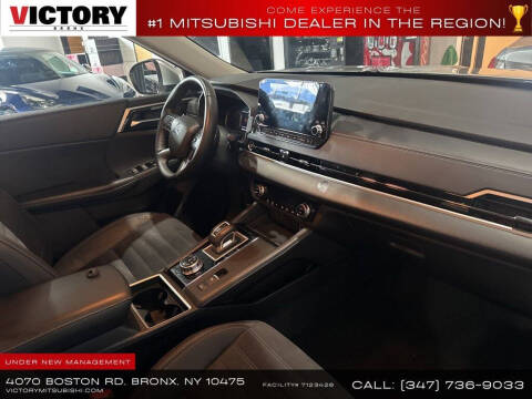 2022 Mitsubishi Outlander SE