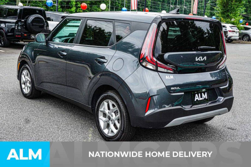 2025 Kia Soul LX