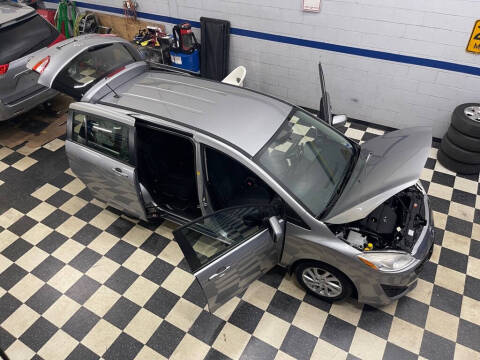 2012 Mazda MAZDA5 Sport