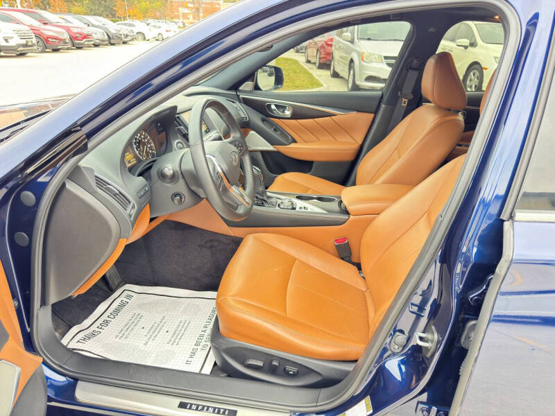 2023 Infiniti Q50 Sensory