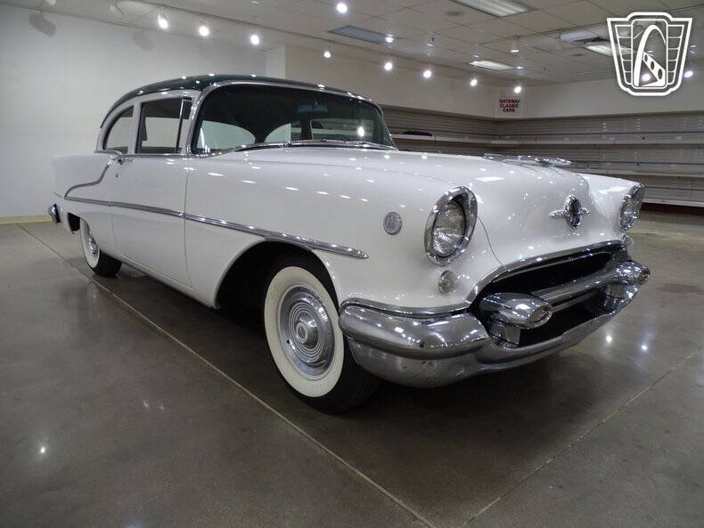 1955 Oldsmobile Eighty-Eight
