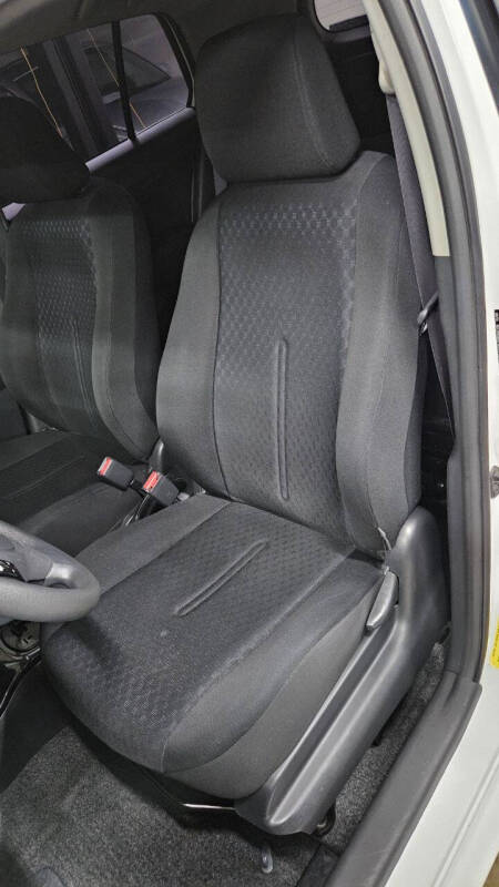 2009 Scion xD Base photo 33