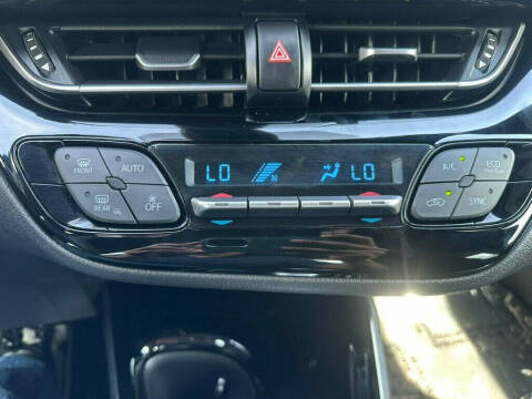 2020 Toyota C-HR XLE