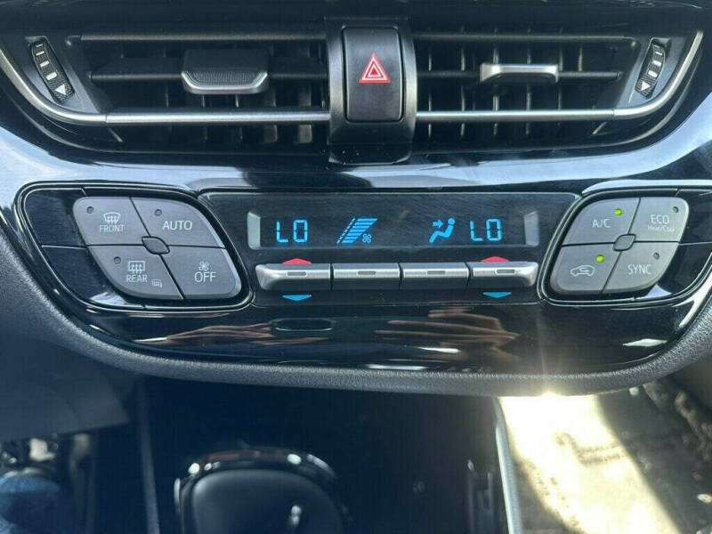 2020 Toyota C-HR XLE