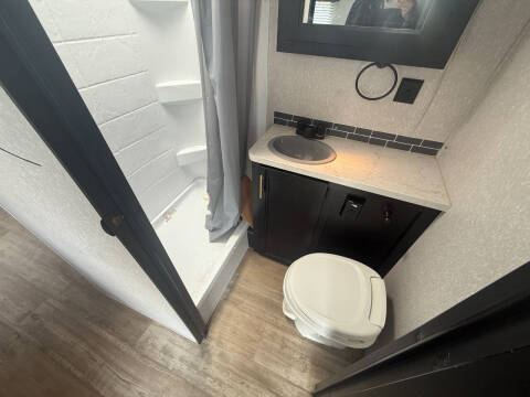 2022 Forest River Grey Wolf