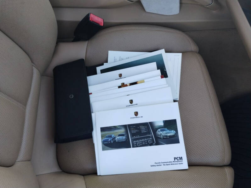 2011 Porsche Cayenne S Hybrid