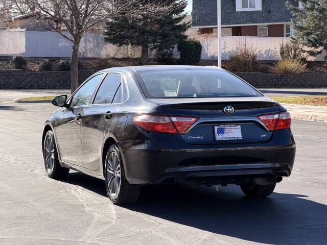 2015 Toyota Camry SE