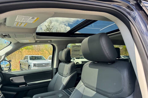 2026 Ford Expedition Active