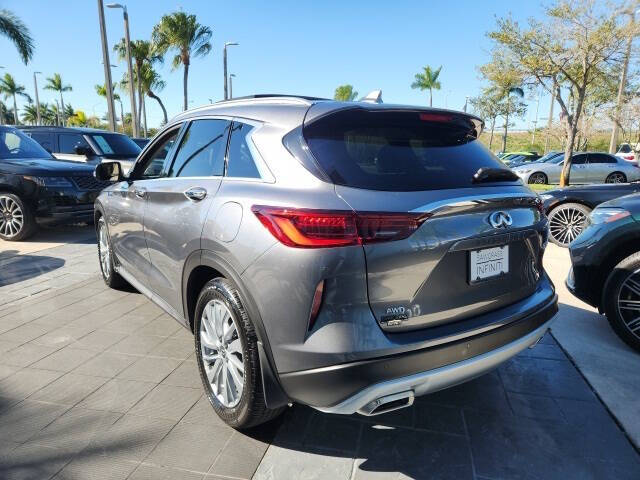 2025 Infiniti QX50 Luxe