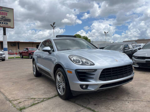 2016 Porsche Macan S
