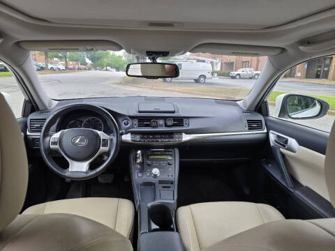 2012 Lexus CT 200h