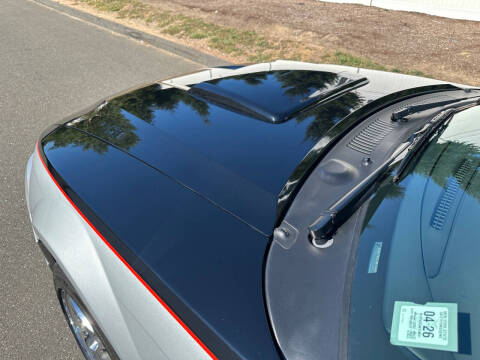 2004 Ford Mustang GT Deluxe